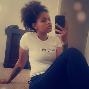 Meet your Posher, Amber